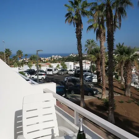 Apartment Sea Breeze